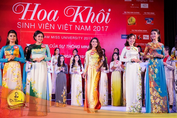 Nữ sinh CLB Model HUTECH xuất sắc vào Vòng Chung kết Hoa khôi Sinh viên Việt Nam 2017 39