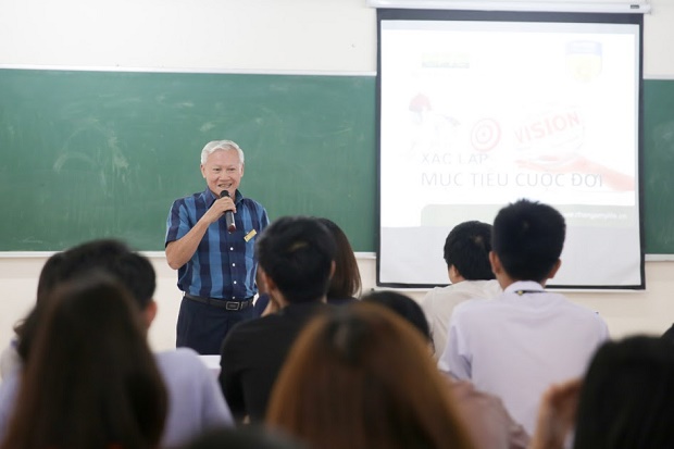 Sinh viên HUTECH học cách “Xác lập mục tiêu cuộc đời” cùng chuyên gia 29