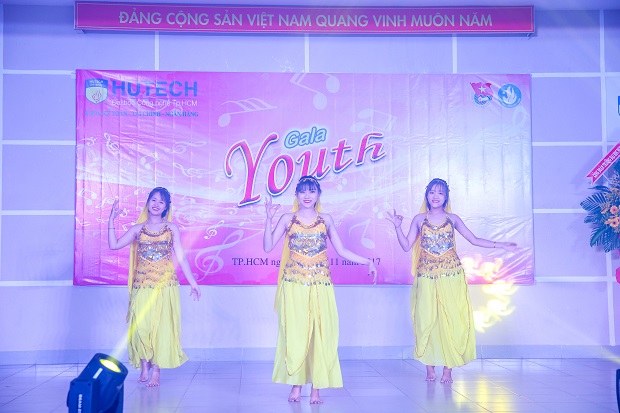 Đậm sức trẻ đêm Gala văn nghệ truyền thống "Youth” 113