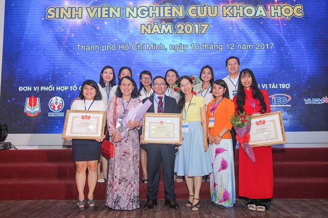 Sinh viên NCKH cấp Bộ 2017: HUTECH gây ấn tượng mạnh với 10 giải thưởng cao 64