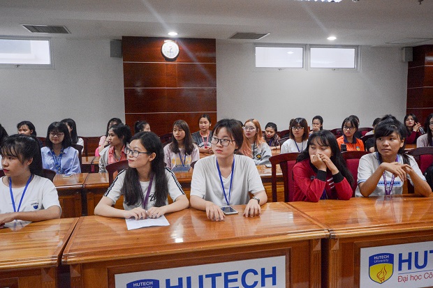 Nhiều cơ hội giao lưu, học tiếng Hàn cho sinh viên HUTECH 48