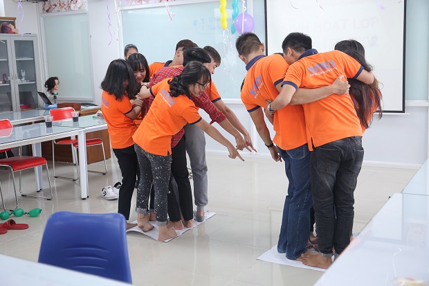 [Bộ ảnh] – Kỳ Sinh hoạt Lớp ấn tượng của K15 48