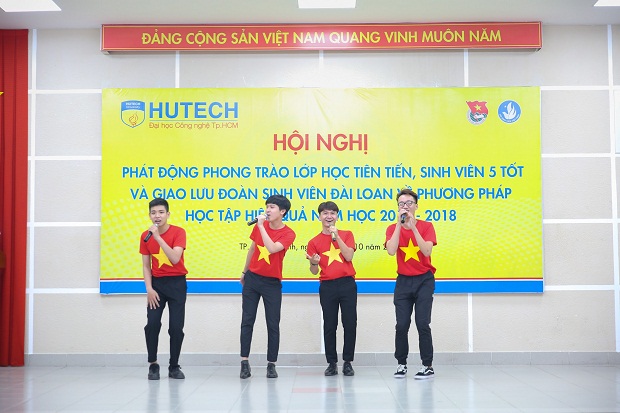 Sinh viên Đài Loan hào hứng tham gia phát động Lớp học tiên tiến và Sinh viên 5 tốt tại HUTECH 47