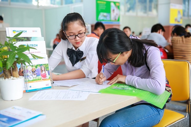 Toàn thể Sinh viên HUTECH thực hiện bổ sung hoàn thiện thông tin để cấp mã số BHXH 9