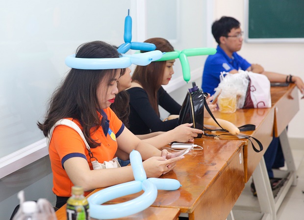 [Bộ ảnh] – Kỳ Sinh hoạt Lớp ấn tượng của K15 52