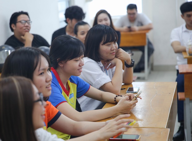 [Bộ ảnh] – Kỳ Sinh hoạt Lớp ấn tượng của K15 64