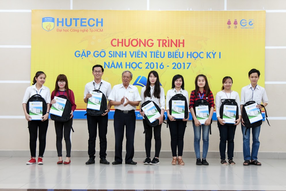 Sinh viên tiêu biểu HUTECH sẽ được “gặp” và “gỡ” trực tiếp cùng lãnh đạo Nhà trường 38