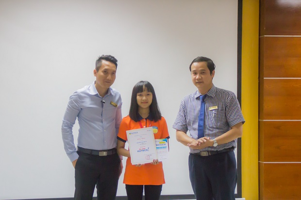 Sinh viên Kinh doanh quốc tế xuất sắc giành Giải nhất cuộc thi “Xin chào HUTECH” 28
