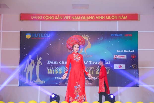 Nguyễn Thị Bảo Ngọc và Nguyễn Anh Kiệt giành ngôi vị cao nhất tại Miss & Mr. VJIT 2017 37