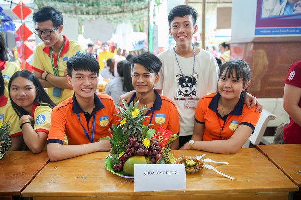 Viện công nghệ Việt - Nhật xuất sắc giành giải nhất cuộc thi làm mứt và trưng bày mâm ngũ quả 119