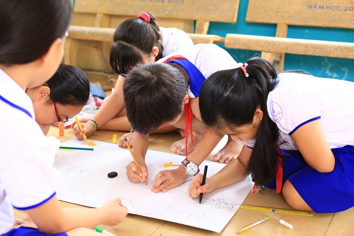 C.E.T mang “Xuân yêu thương” đến với các em học sinh trường Tiểu học Tân Thuận 19
