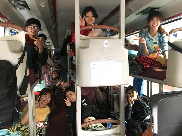 Chuyến xe Tết về các tỉnh Tây Nguyên của HUTECH đã khởi hành sáng nay 05/02/2018 39