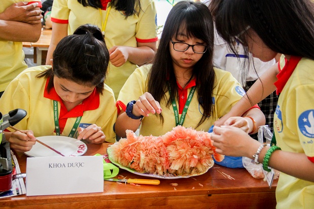 Viện công nghệ Việt - Nhật xuất sắc giành giải nhất cuộc thi làm mứt và trưng bày mâm ngũ quả 91
