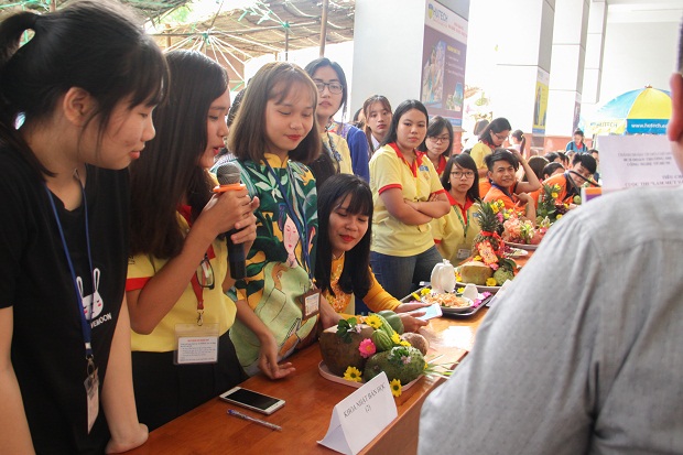 Viện công nghệ Việt - Nhật xuất sắc giành giải nhất cuộc thi làm mứt và trưng bày mâm ngũ quả 133