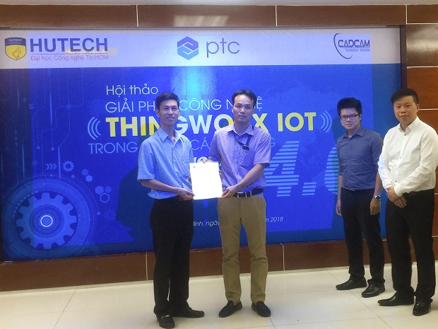 “ThingWorx IoT” technology solution - a new experience in the technology field for HUTECH students 39