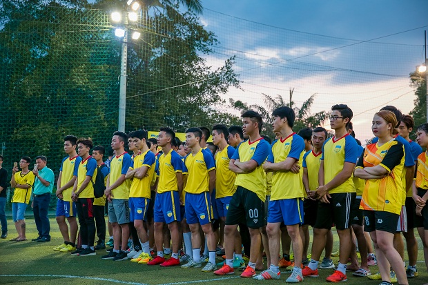Sinh viên HUTECH “thắp sáng” tình yêu Futsal cùng dàn tuyển thủ chuyên nghiệp 83