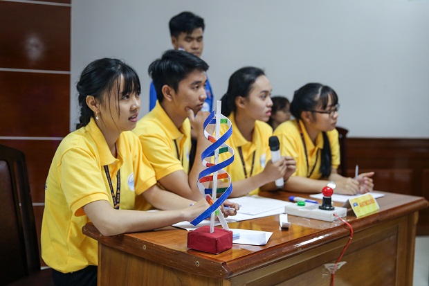 Sinh viên HUTECH chiến thắng cuộc thi “Công nghệ sinh học - Hành trình đến tương lai” lần III - 2018 59