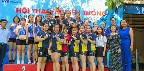 HUTECH giành “mưa” huy chương tại Hội thao truyền thống Sinh viên Hoa Sen mở rộng 2018 12