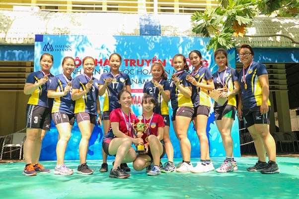 HUTECH giành “mưa” huy chương tại Hội thao truyền thống Sinh viên Hoa Sen mở rộng 2018 39
