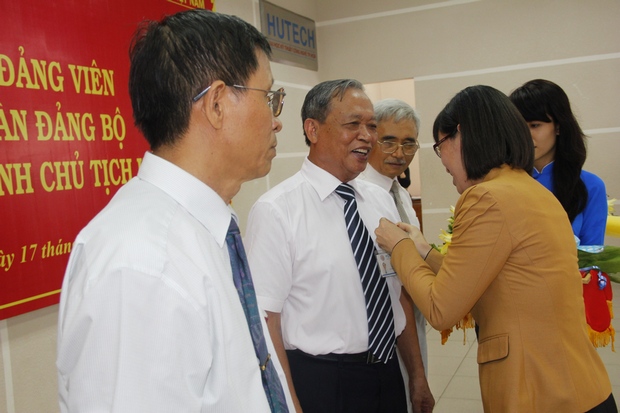 HUTECH họp mặt toàn Đảng bộ nhân kỷ niệm 123 năm Ngày sinh Chủ tịch Hồ Chí Minh  5