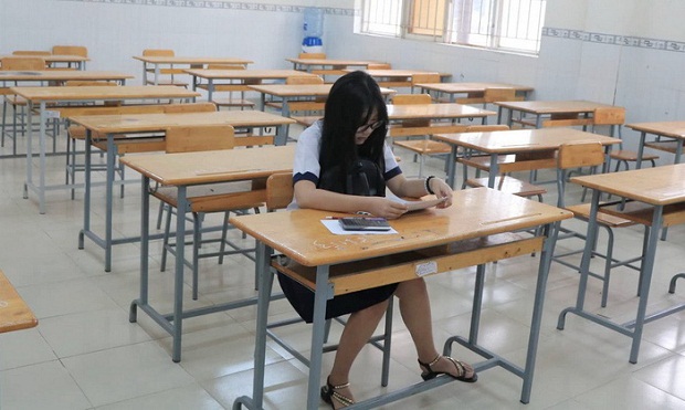 Gần 350.000 thí sinh thi môn khoa học tự nhiên THPT quốc gia 48