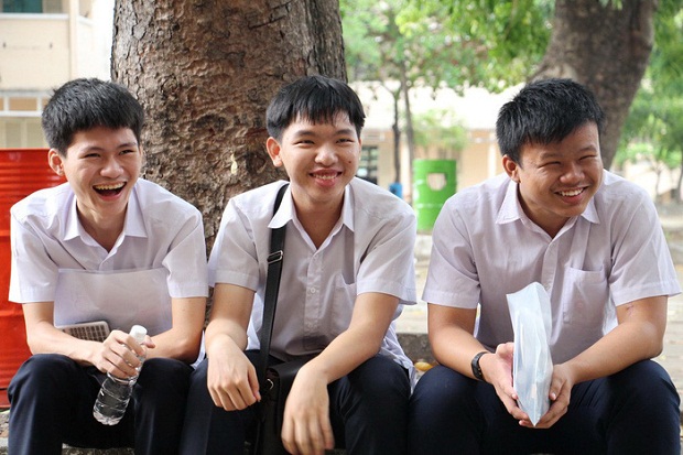 Gần 350.000 thí sinh thi môn khoa học tự nhiên THPT quốc gia 65