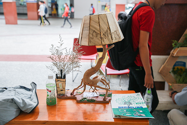 Sinh viên HUTECH hưởng ứng Ngày môi trường với cuộc thi “Thiết kế xanh” 51
