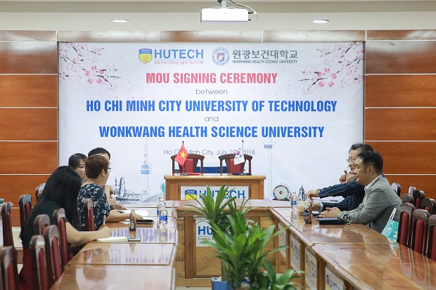 HUTECH và ĐH Y tế Wonkwang ký kết MOU: Nhiều cơ hội mới được mở ra 37