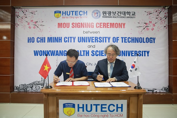 HUTECH và ĐH Y tế Wonkwang ký kết MOU: Nhiều cơ hội mới được mở ra 54