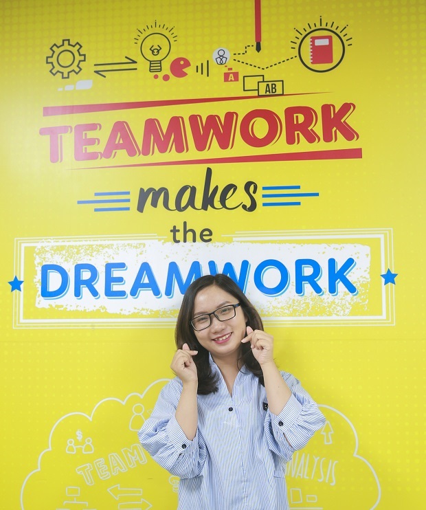 Nữ sinh viên HUTECH chiến thắng cuộc thi Expert Challenge – Extreme PC Master 121