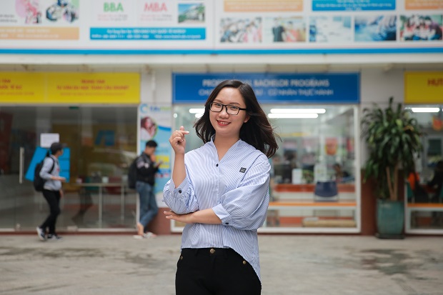 Nữ sinh viên HUTECH chiến thắng cuộc thi Expert Challenge – Extreme PC Master 9