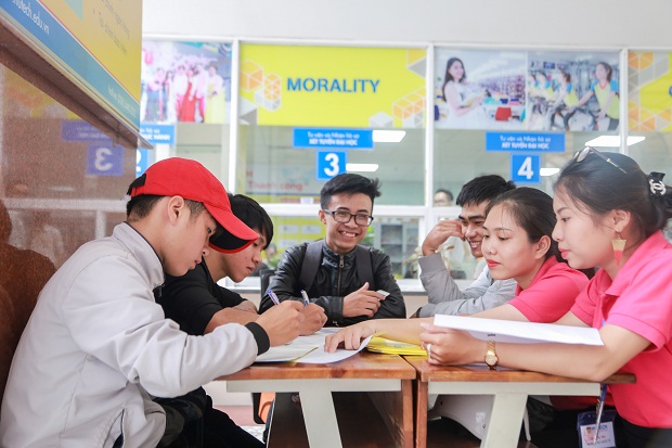 HUTECH nhận đăng ký xét tuyển học bạ đến ngày 10/8 1419