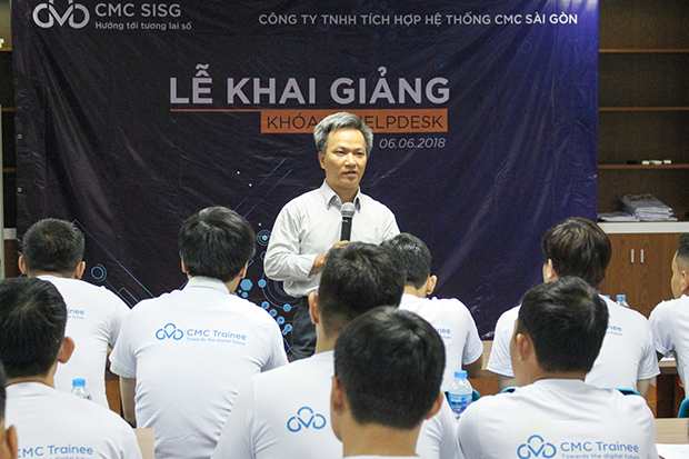 Sinh viên HUTECH tham gia khóa đào tạo IT Helpdesk tại Công ty CMC SI Sài Gòn 10