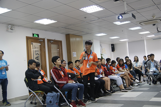 Sinh viên HUTECH khẳng định bản lĩnh tại đấu trường hùng biện KMS Tech Debate 26