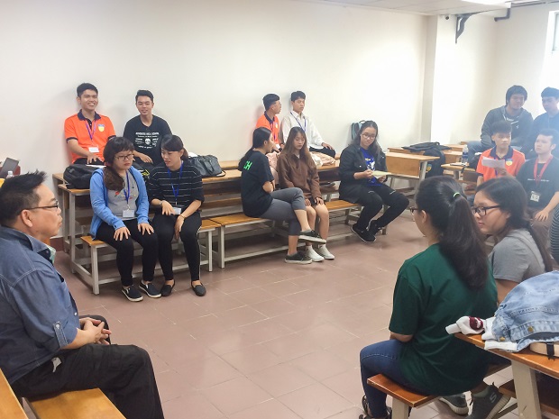 Giải mã “Thôi miên” cùng khóa học thú vị của sinh viên Tâm lý học HUTECH 55