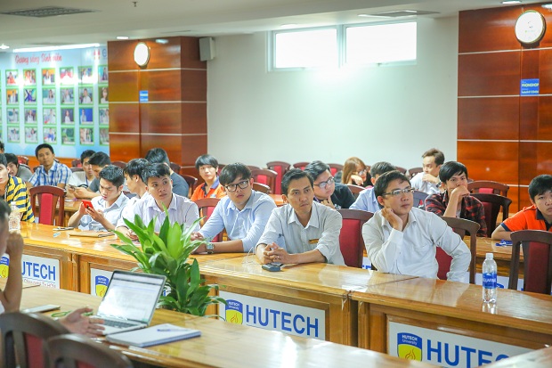 Sinh viên HUTECH tham gia hội thảo “Blockchain  và ứng dụng thực tế” 7