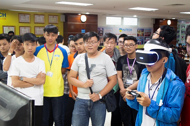 Sinh viên HUTECH tìm hiểu ngành công nghiệp Game tại Hội thảo “Game Technology” 50