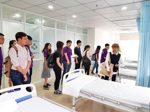 Sinh viên ngành Kiến trúc tìm hiểu về thiết kế công trình Bệnh viện Mắt quốc tế Hoàn Mỹ Sài Gòn 43