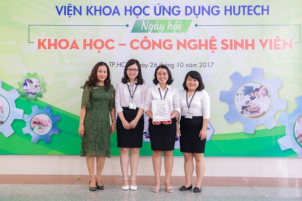 TS. Nguyễn Lệ Hà - Người truyền lửa đam mê Nghiên cứu khoa học cho sinh viên 55