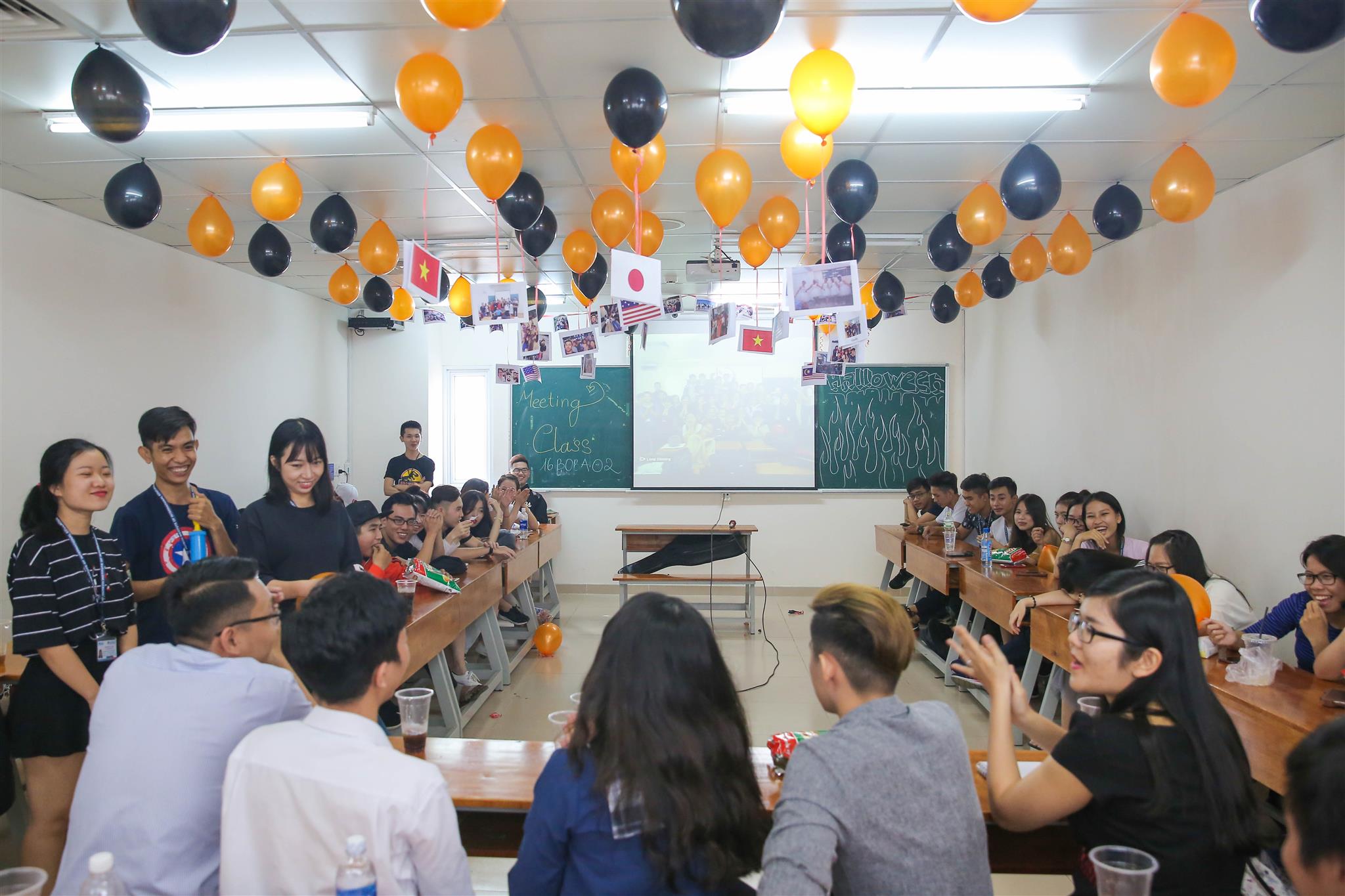 Nhiều hoạt động chờ đón sinh viên HUTECH trong đợt Sinh hoạt lớp HKII, năm học 2019 - 2020 31