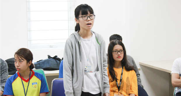Sinh viên HUTECH học cách “Khởi sự kinh doanh” cùng diễn giả Mai Hữu Tài 45