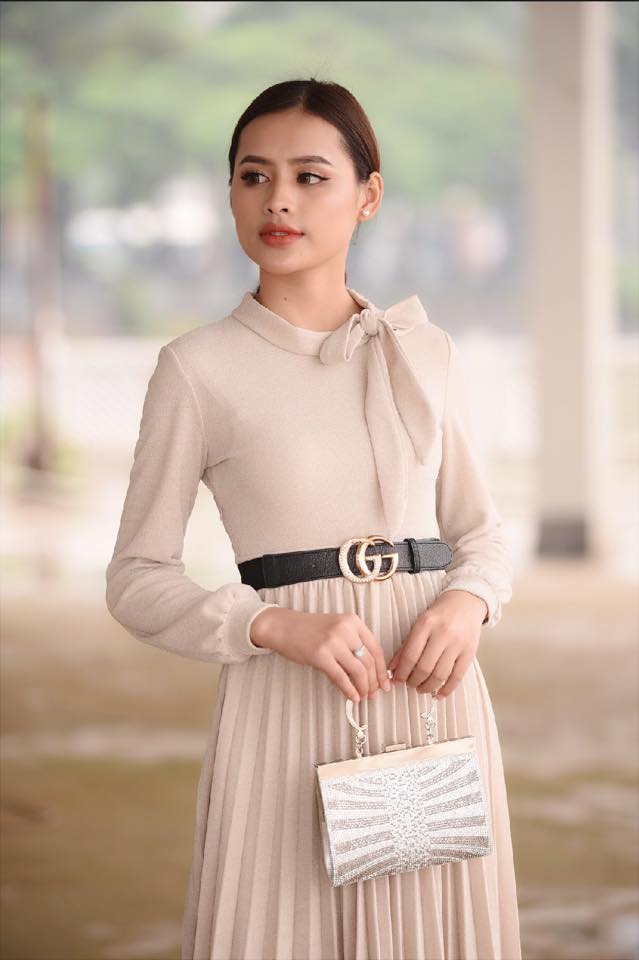 Nữ sinh Bình Phước 'nổi bần bật' ở cuộc thi Miss Hutech nhờ sắc vóc đẹp tựa người mẫu chuyên nghiệp 73