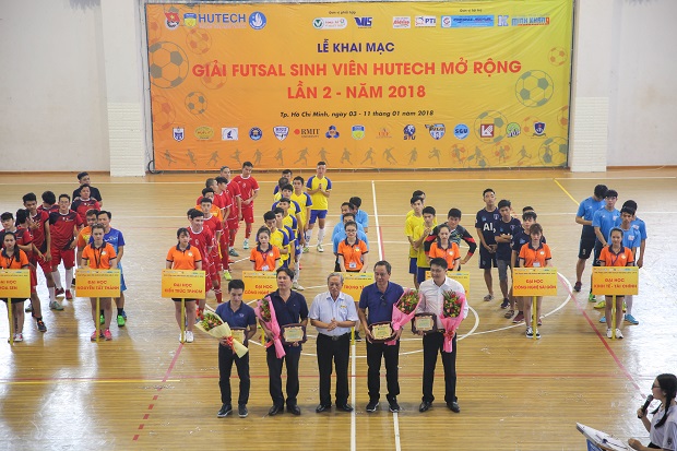 Dàn sao phủi học đường nâng giải Futsal ĐH HUTECH lên tầm cao mới 22