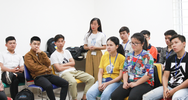 Sinh viên HUTECH học cách “Khởi sự kinh doanh” cùng diễn giả Mai Hữu Tài 48