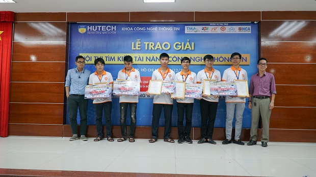 Sinh viên HUTECH giành hai giải Nhất tại HUTECH IT Got Talent 2018 398