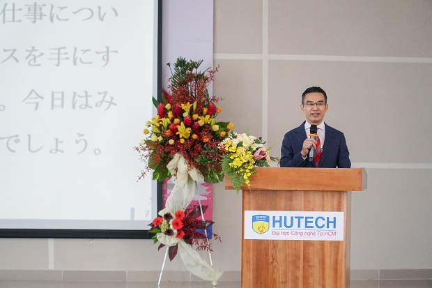 Doanh nghiệp Nhật Bản đánh giá cao chất lượng sinh viên HUTECH trong Ngày hội việc làm 2018 17