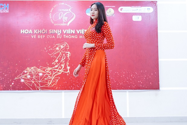 Ngắm nhan sắc nữ sinh HUTECH tham gia “Hoa khôi sinh viên Việt Nam 2018” 23