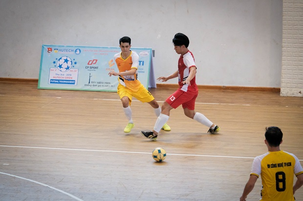 16 trường Đại học chính thức tranh tài tại Futsal Sinh viên HUTECH mở rộng 2019 106