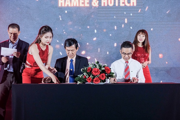 HUTECH and HCMC Association of Mechanical - Electrical Enterprises sign MOU 36