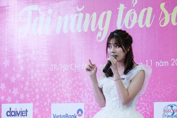 Loạt bất ngờ thú vị của TOP 40 Miss HUTECH tại phần thi “Tài năng tỏa sáng” 85